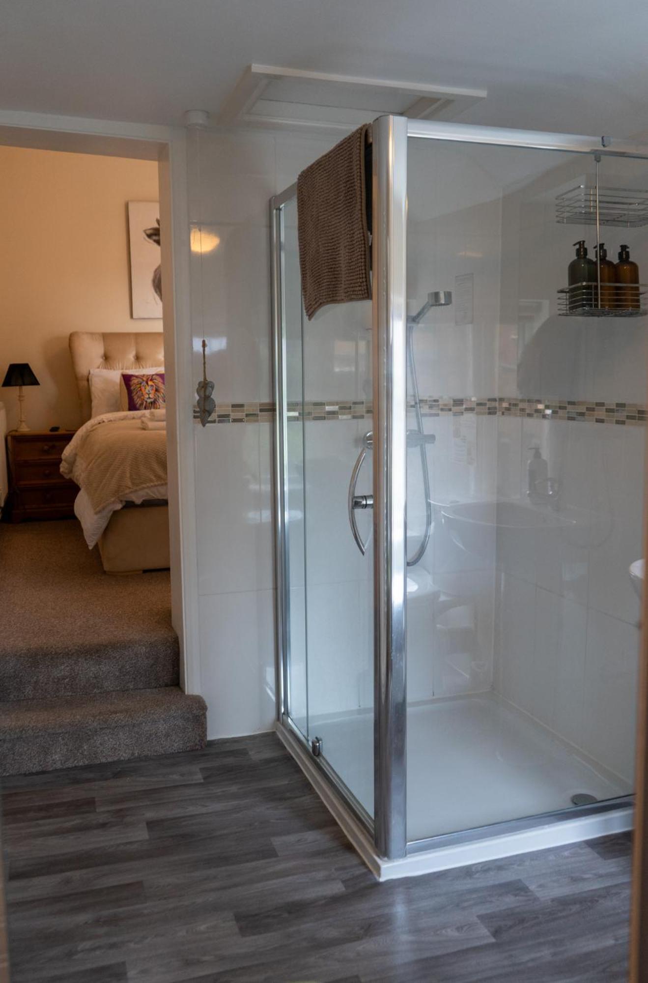 The Plumb Townhouse In Warwick Centre Villa Ngoại thất bức ảnh