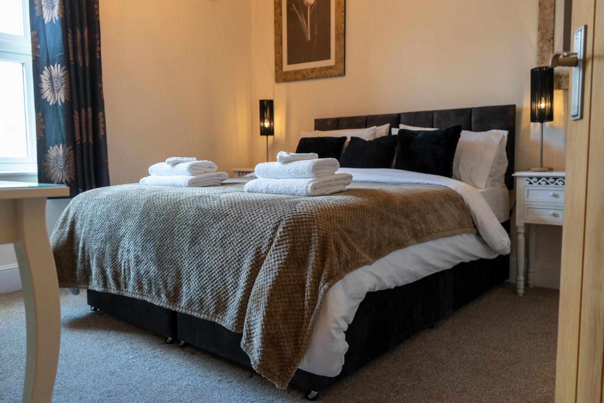 The Plumb Townhouse In Warwick Centre Villa Ngoại thất bức ảnh