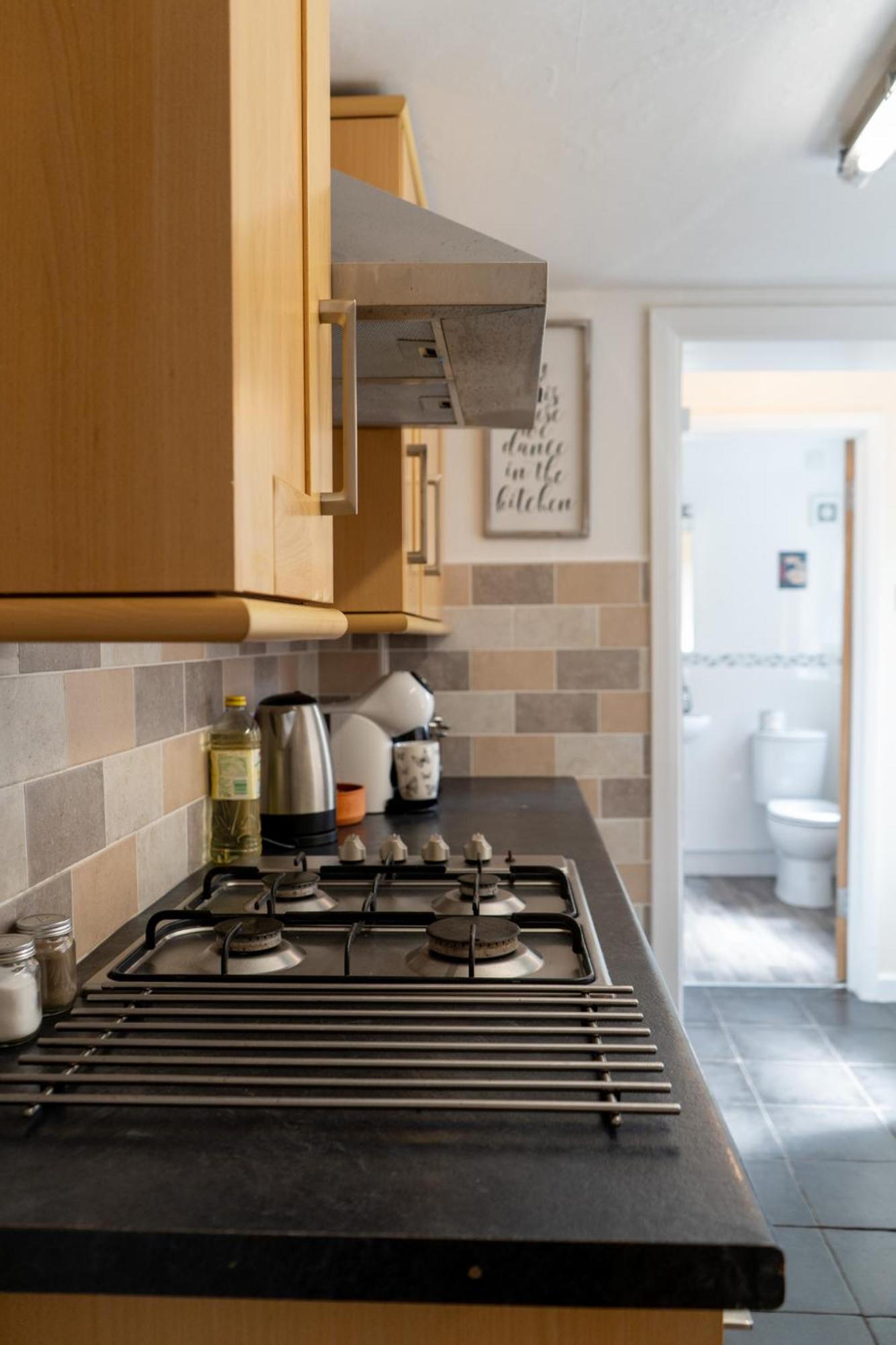 The Plumb Townhouse In Warwick Centre Villa Ngoại thất bức ảnh